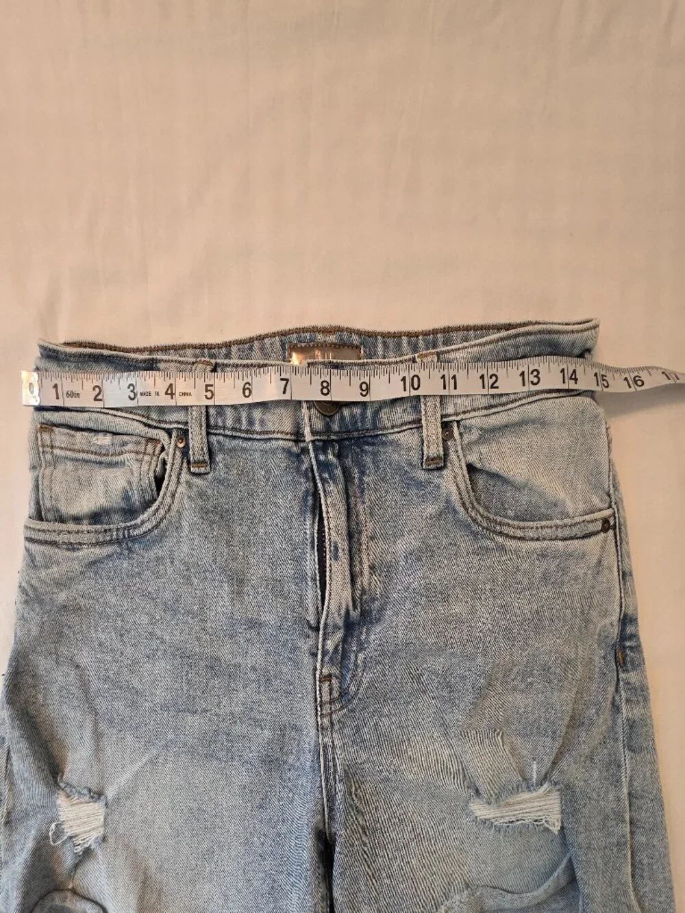 Kut From The Cloth Jane Washed Denim High Rise Women's Long Shorts, Size 2
